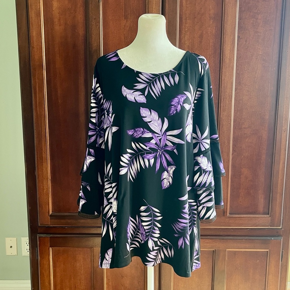 Alfani Tropical Palm-Print Scoop Neck Top w/Lace Trimmed and Tiered Long Sleeves